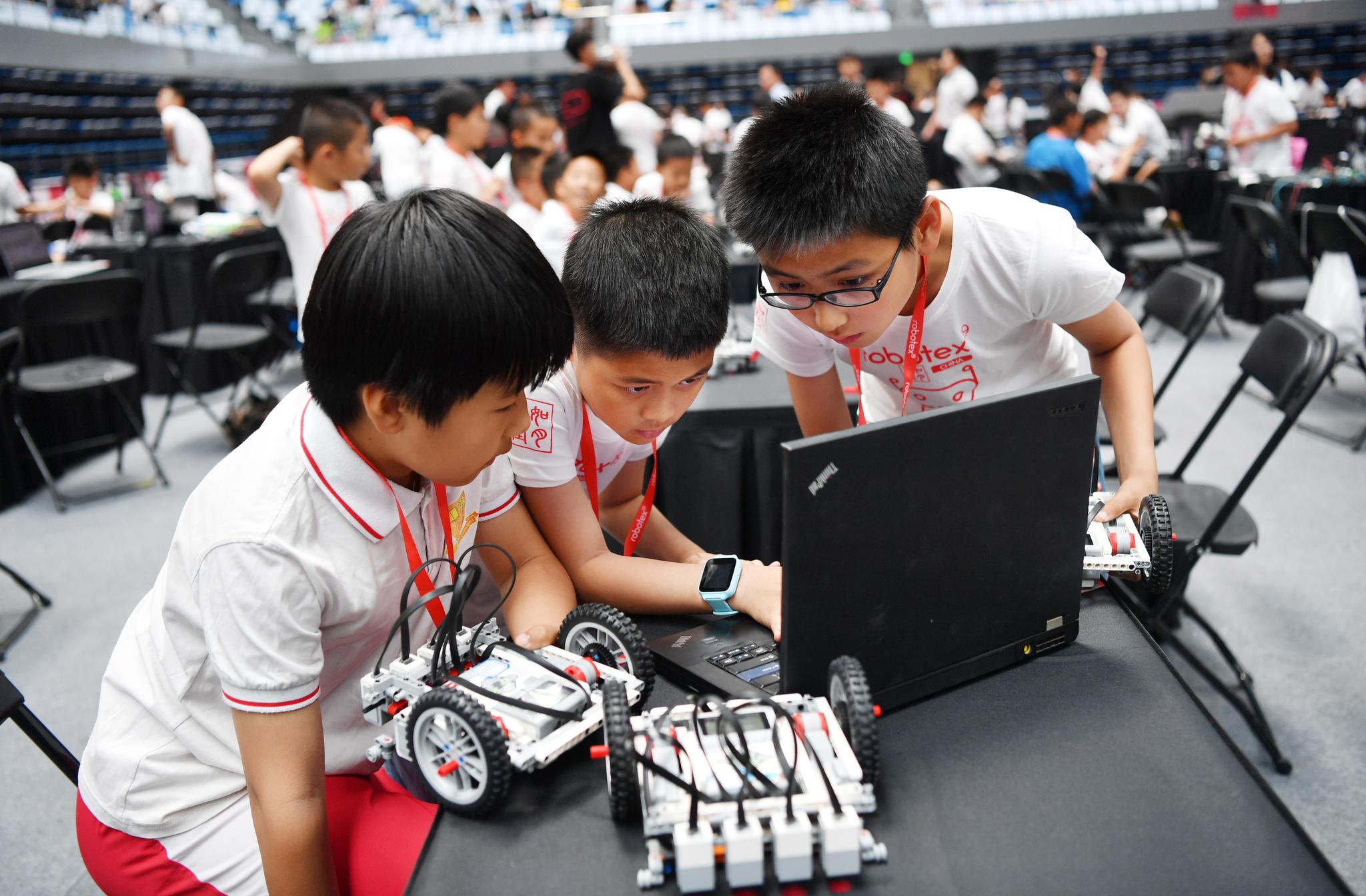 新京报快讯(记者 吴婷婷)6月1日,"2019 robotex 世界机器人大赛华北区