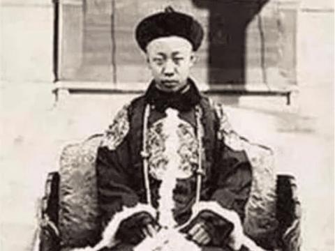 奕劻去世后后人向溥仪要谥号,溥仪让他们从四个恶谥中挑|奕訢_新浪新闻