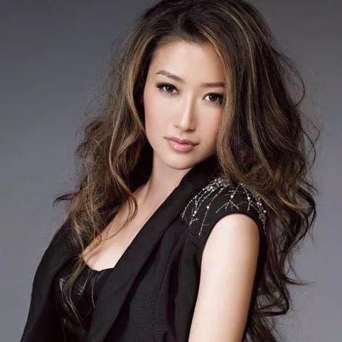 秘密产女】爸爸谢贤第一下反应:乜嘢话?