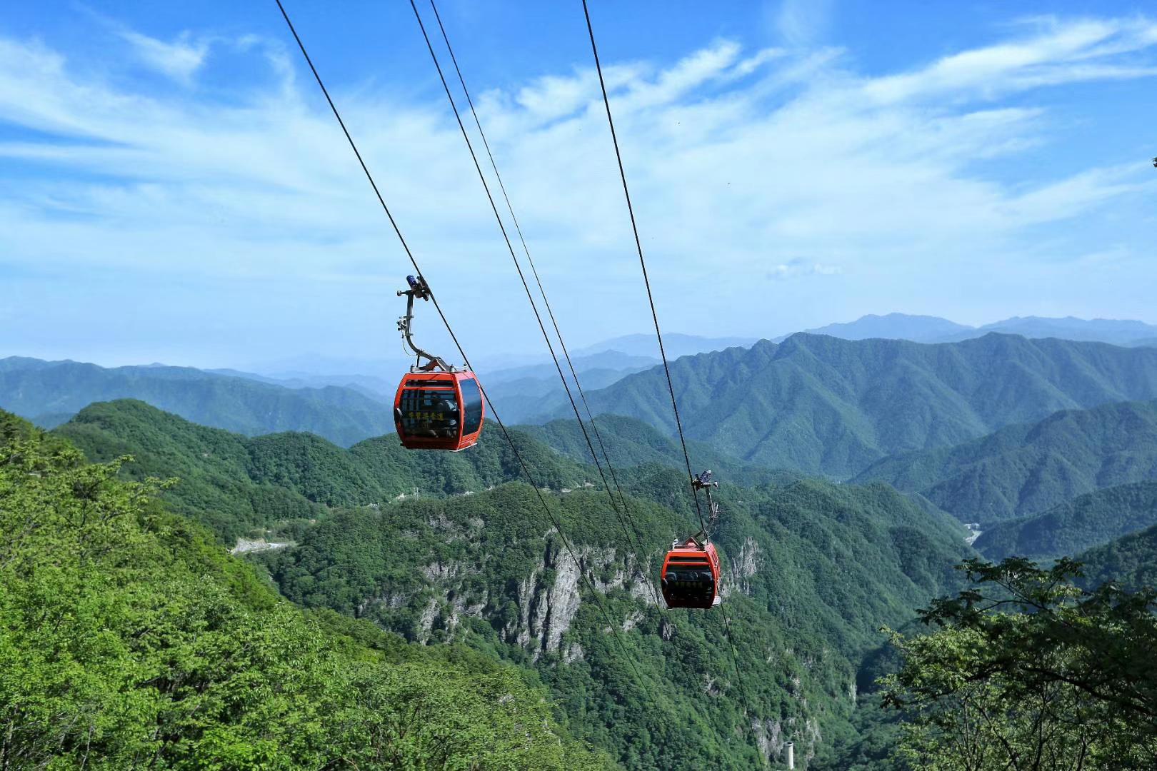 一脚踏南北的避暑胜地柞水牛背梁