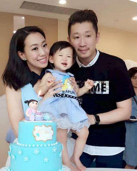 "孔慈"生二胎了!40岁吴辰君顺产生子,自曝只花6分钟就卸货