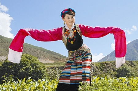 千年善舞的巴塘弦子