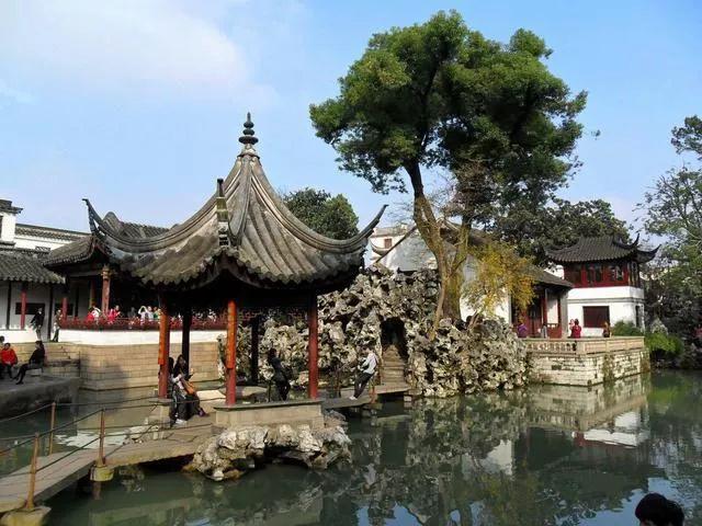 4375亿元!吴冠中《狮子林》创其中国画最高价纪录!