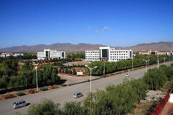 怀安县,隶属河北省张家口市,地处京津冀都市圈和晋冀蒙经济圈的交汇处