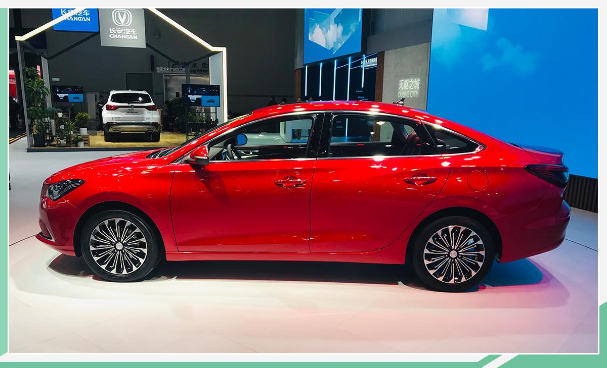 4t引擎/满足国六 长安逸动蓝鲸版正式发布