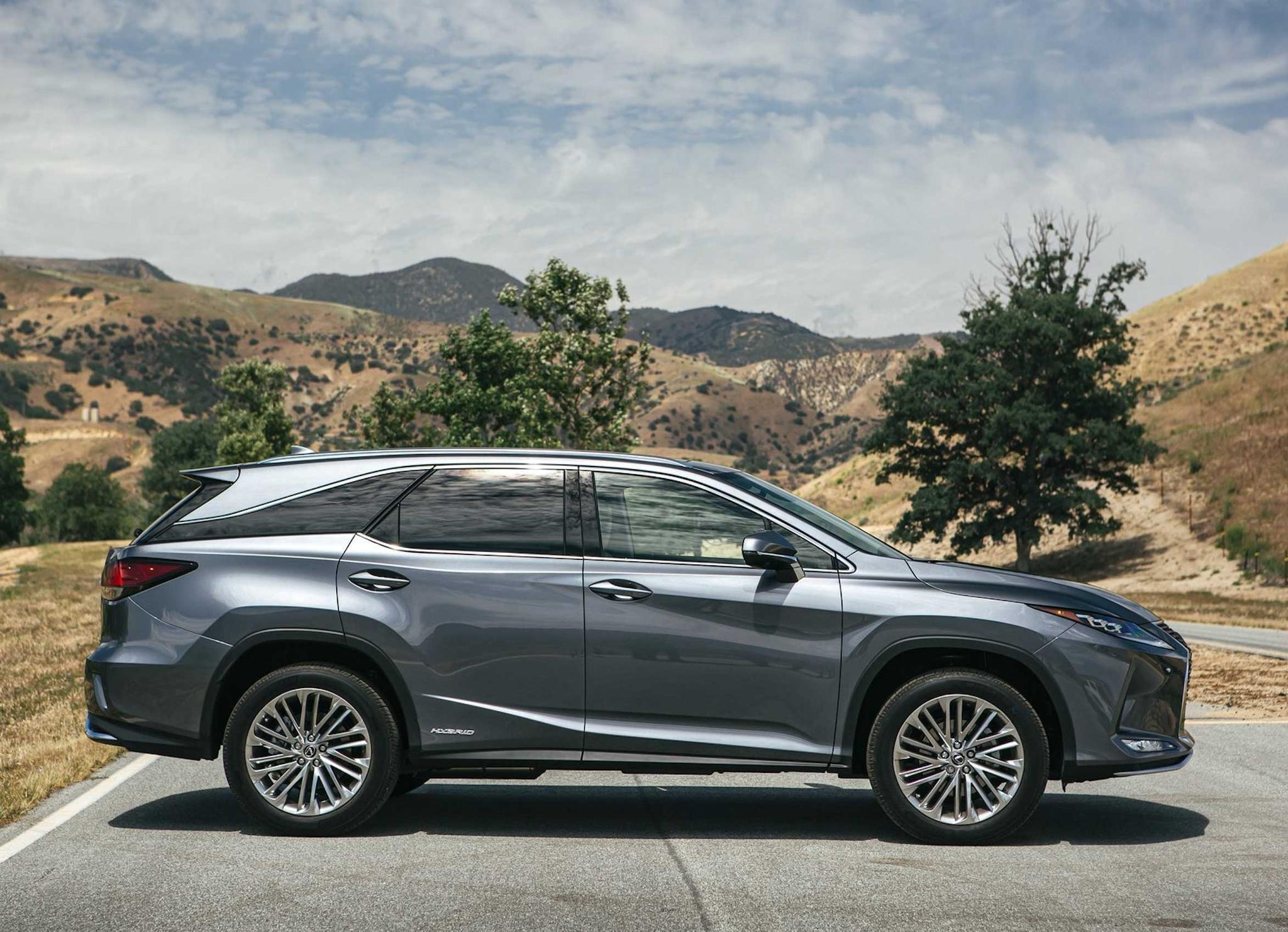 加长版雷克萨斯都来了,这次是不是更得加价提车了——rx l