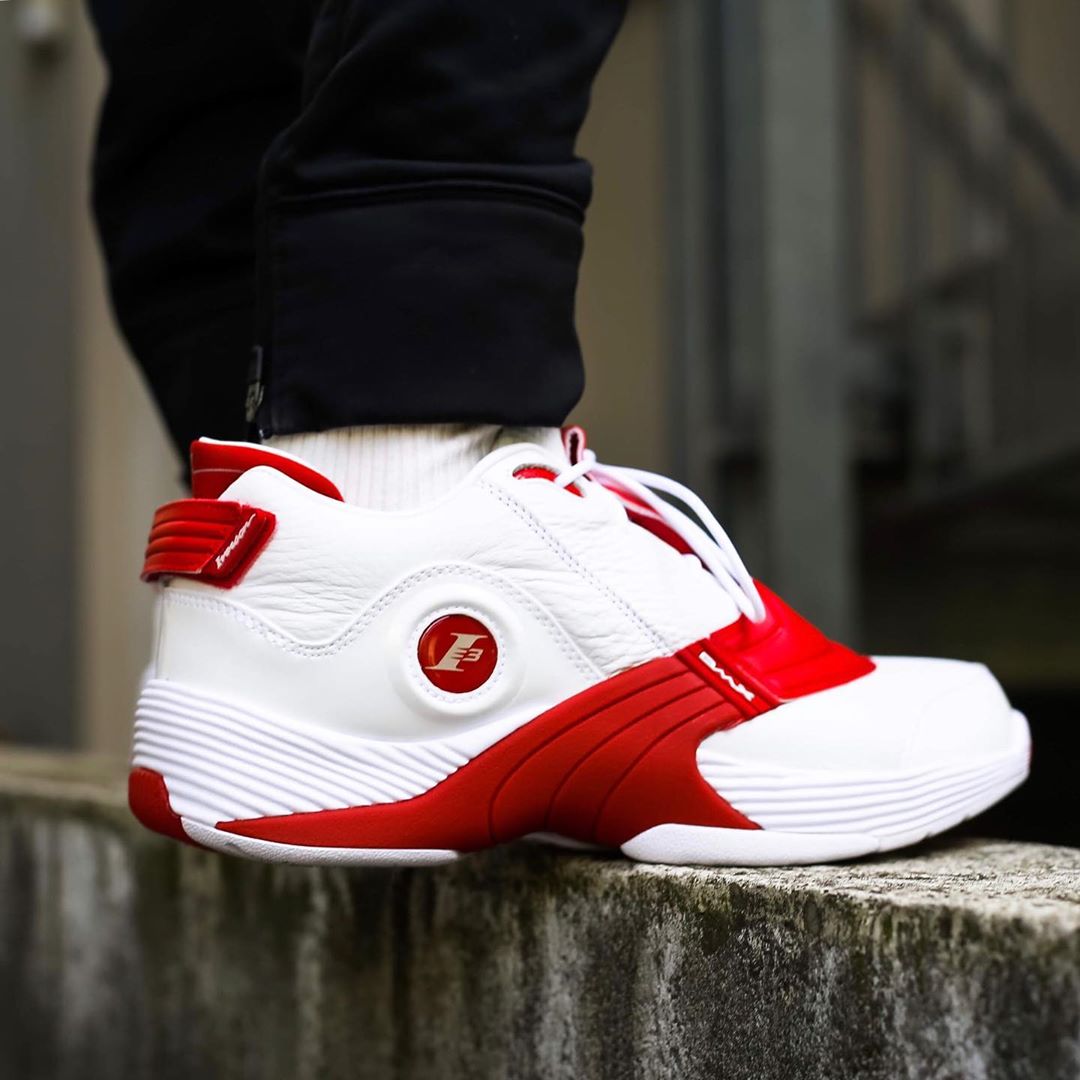 艾佛森亲穿配色元年白红reebokanswer5复刻回归