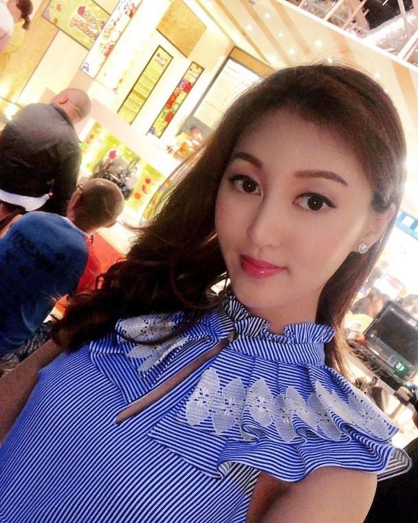 港媒曝何艳娟已与200亿男友分手,单身后仍住豪宅开豪车