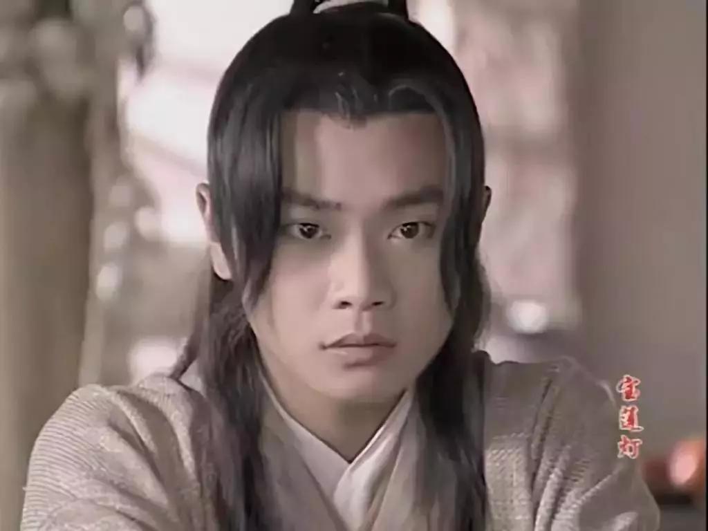 《宝连灯》里的"沉香",童星出道,大火之后沦落演配角