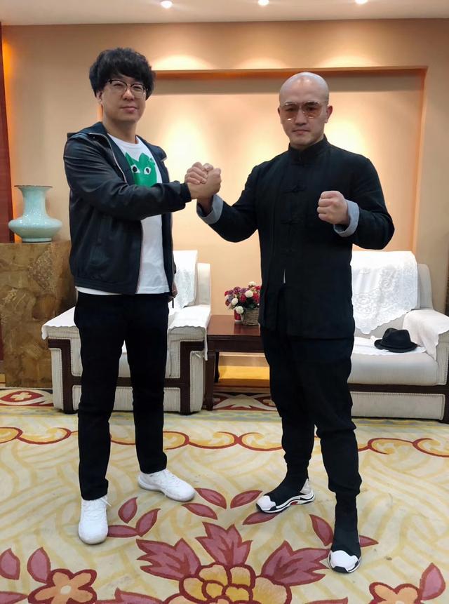 而随着年龄的增大,一龙逐渐降低了比赛频率,并逐渐向