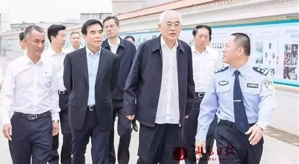  第一排左三吴玉良