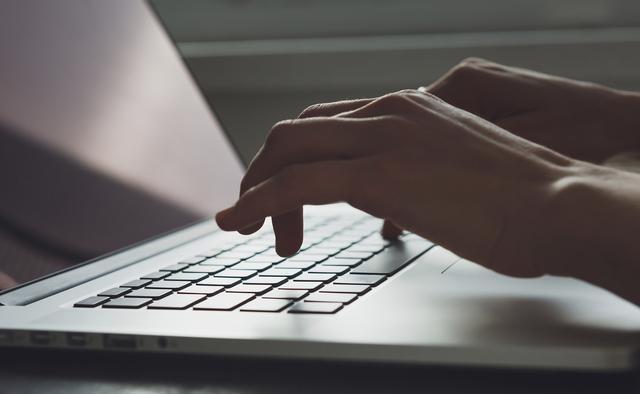 奔驰SUV双拼色价格这么贵 国产奔驰GLE和新车型到底值不值