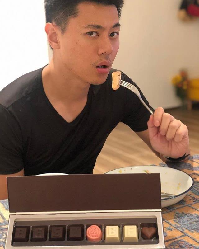 tvb东张西望主持人李旻芳宣布结婚