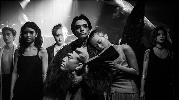 成都文创新ip,全球最大规模浸没式戏剧《成都偷心》上映