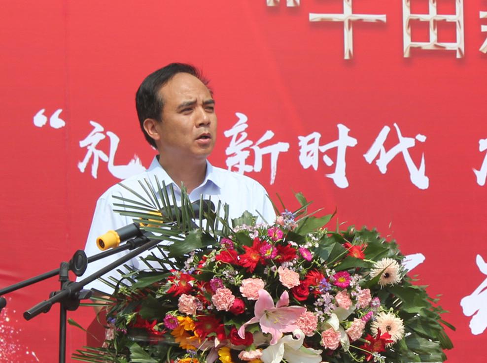 湛河区常委宣传部部长孙宝印宣布比赛正式启动