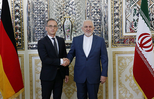 　　当地时间10日，德国外交部长海科·马斯访问伊朗，与伊朗外交部长穆罕默德·贾瓦德·扎里夫进行会谈。 IC 图
