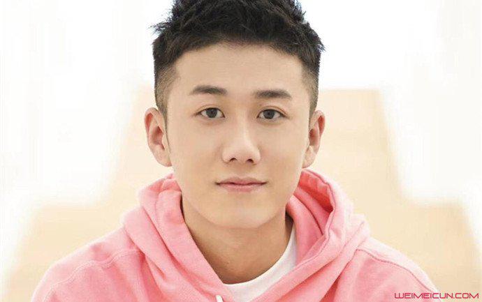 少年派江天昊谁演的 姜冠南父亲是姜小兵吗真实背景起底