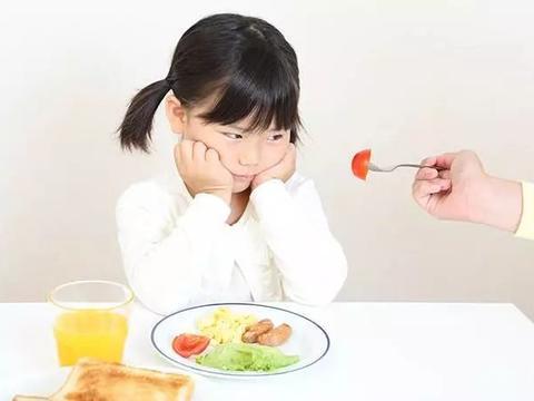 孩子挑食不要急,几个方法来帮您|食物|就餐|正餐_新浪新闻
