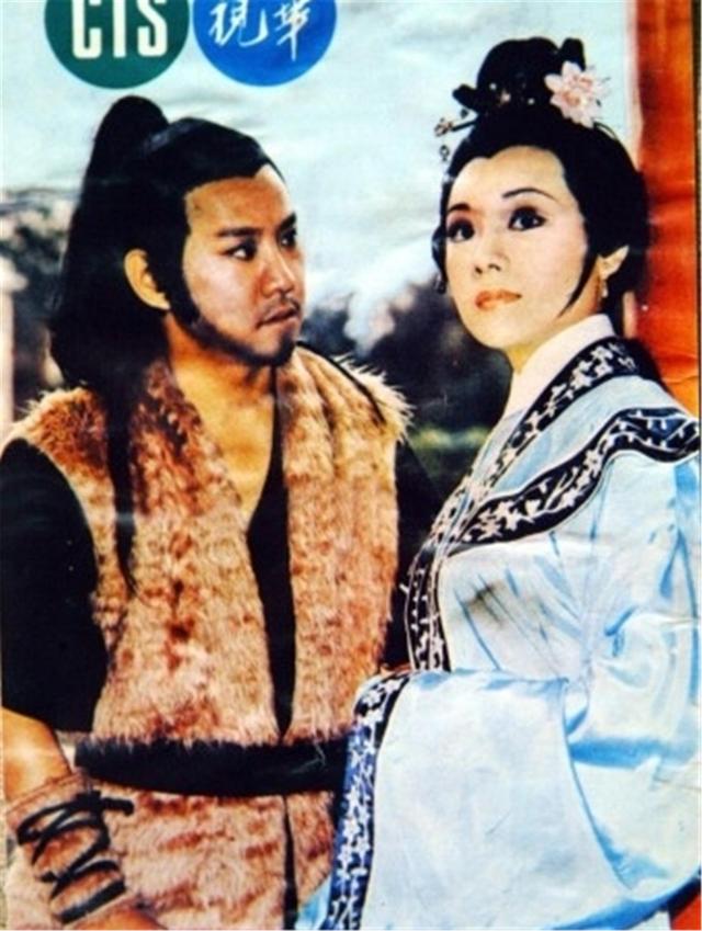 《英雄胆》,《兄弟英豪》,《命运的锁炼》等都很红,那时年轻的马如龙