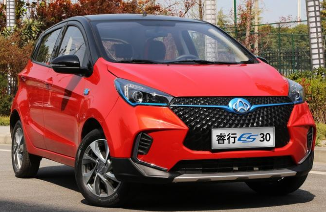 长安es30纯电动车上市 售价6.68-6.98万