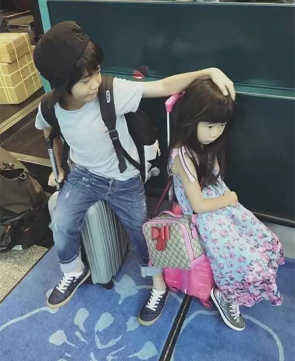 多多频繁上热搜被骂费曼p图被迫暂停营业爸爸去哪儿的孩子都变了