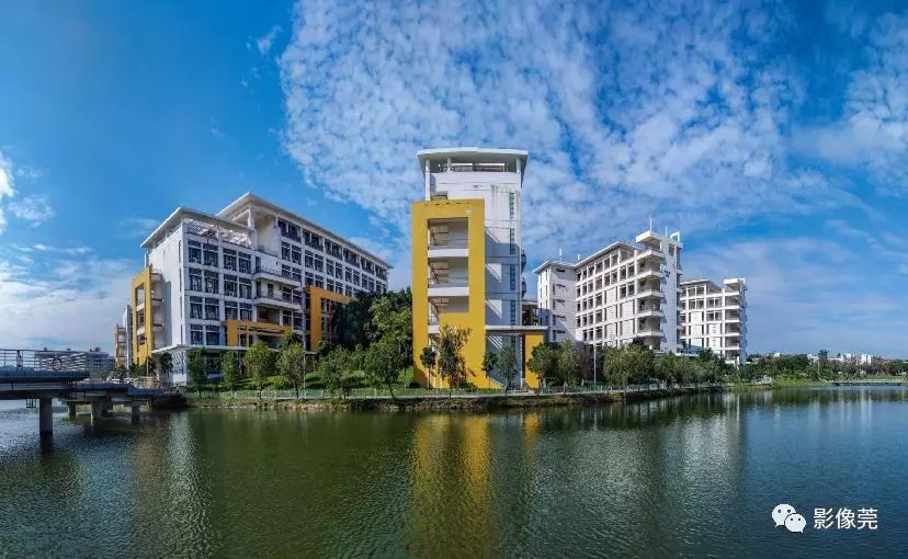 用手机都拍这么好东莞这所大学校园风光美美的