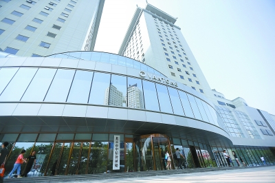 北京万通小商品市场转型金融中心