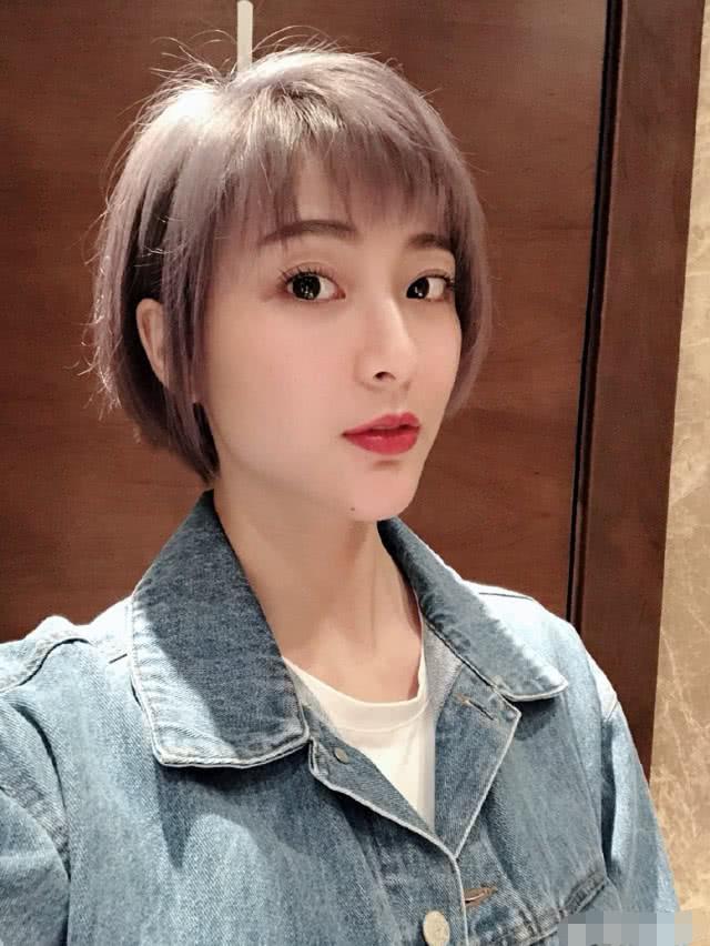 59岁陈嘉上娶29岁演员夏沫侨,女方疑似带球出嫁,感情稳定