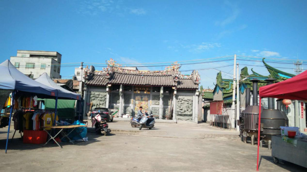 破冰之后走进汕尾之一博社村的祠堂和孩子们的笑容