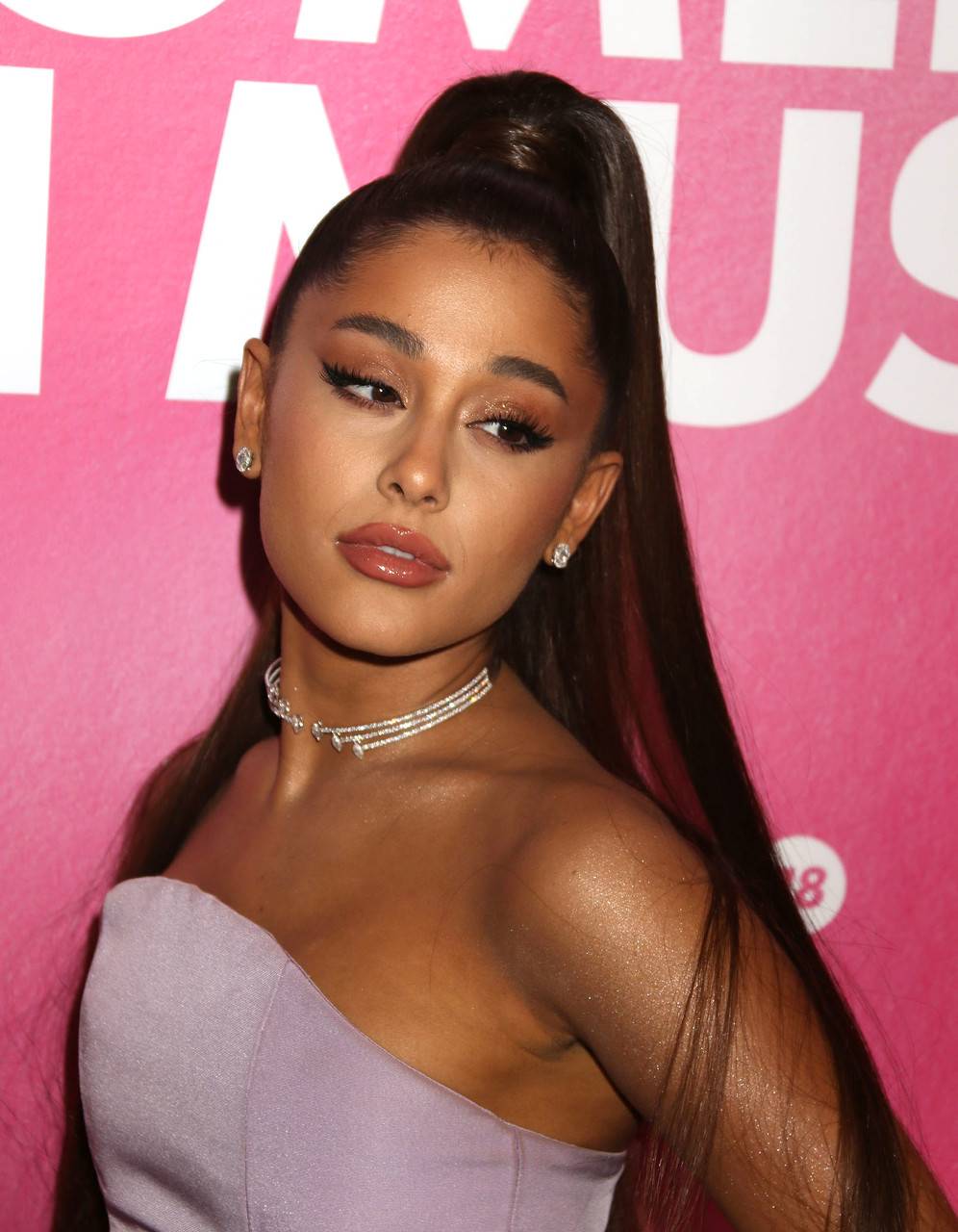 今日图集曾全明星中场表演a妹爱莉安娜格兰德