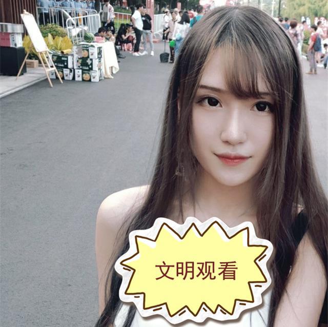 gucci泳衣不能碰水 腐团儿遇见泳衣,成为嘉年华最吸睛的女仔