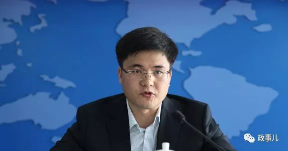 32岁升副厅,身兼三职的"80后"市委常委,职务有变|宁夏|王正儒|宁夏