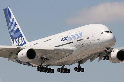 空客a380的机翼非常长,达到了38米|飞机|机翼|尾翼_新浪新闻