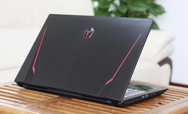 带来流畅操作体验雷神911s笔记本好看又能打