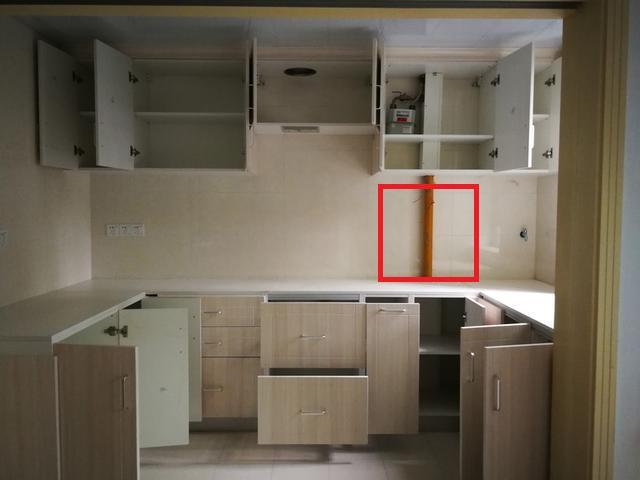 厨房燃气管怎么包才好看业主围着它打了一小橱柜简直太实用了