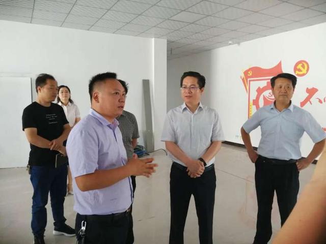 县长邓宽社到合阳经济技术开发区进行实地调研