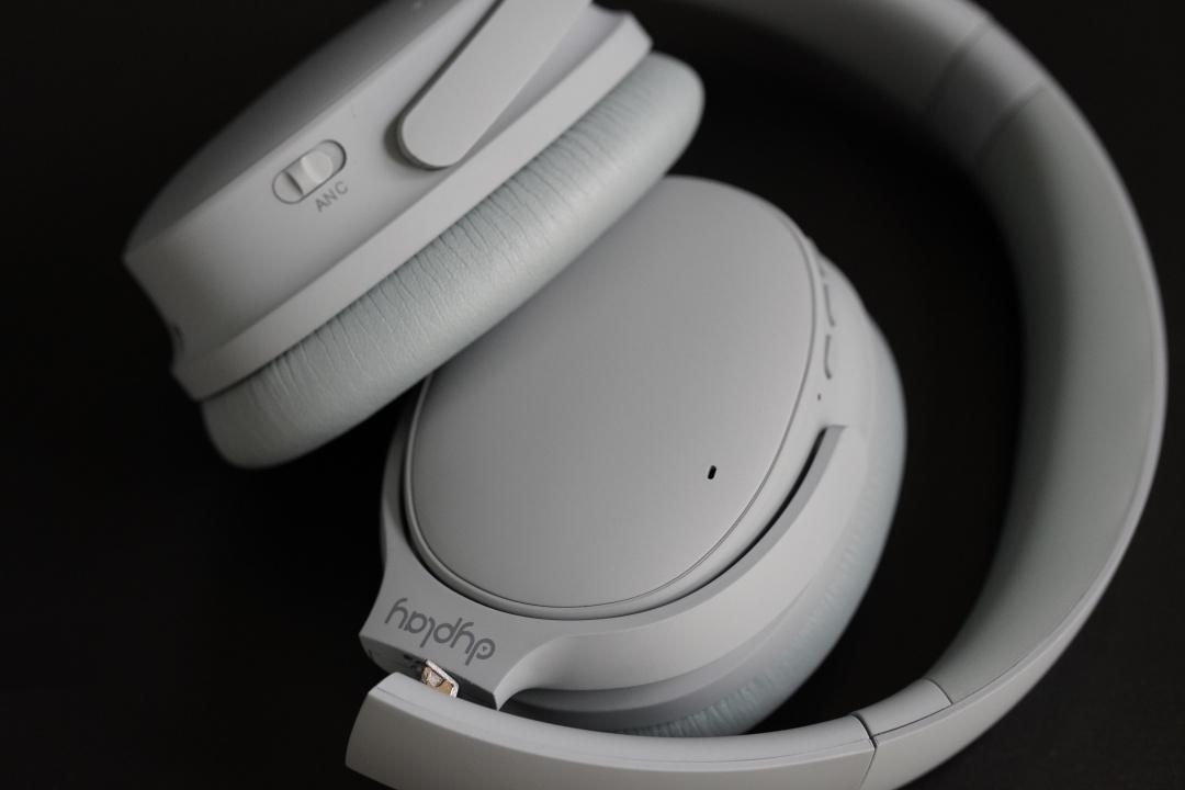 随时随地聆听音乐dyplay城市旅行者降噪耳机体验