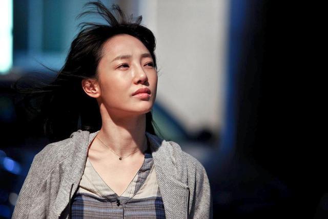又被传“新恋情”的白百何,离百亿女演员还有多远?