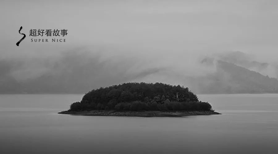 流落荒岛,远处水面上飘来一个东西…竟然是我的头!