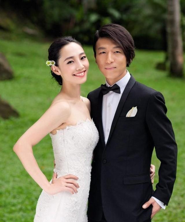 又被传“新恋情”的白百何,离百亿女演员还有多远?