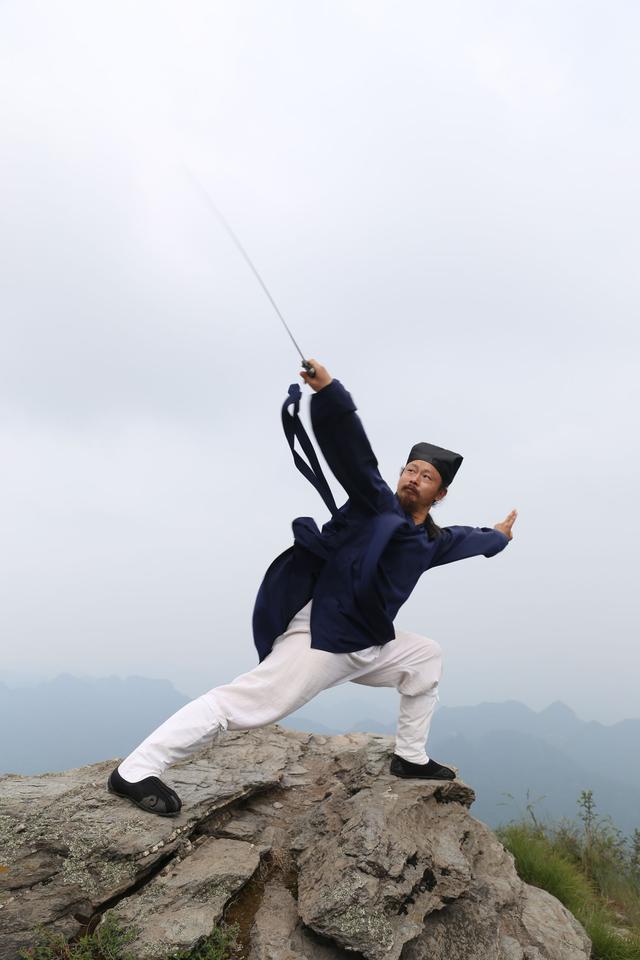 专访练喻轩:我尊重武当派,但陈师行道长需就轻功与剑法做出解释