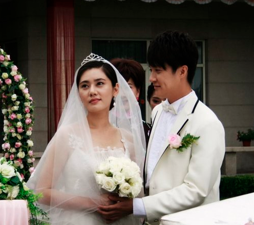 秋瓷炫于晓光婚礼凌潇肃参加,被期待的他却没去坐实曾经的恋情!