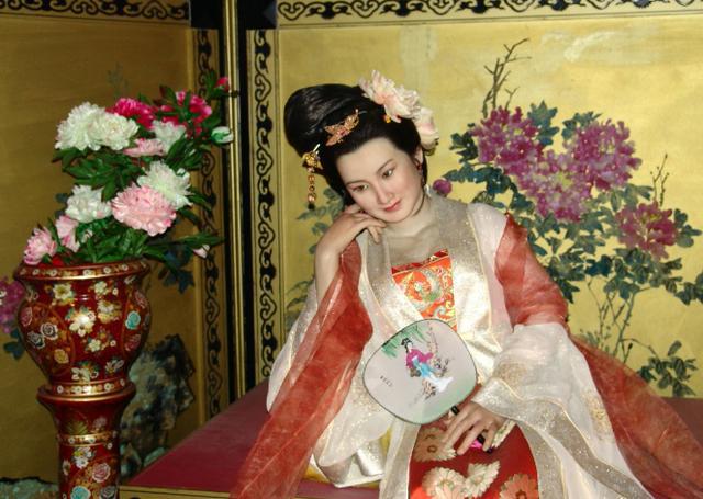 杨玉环真实体重曝光体重让人惊讶网友这不是我想要的美女