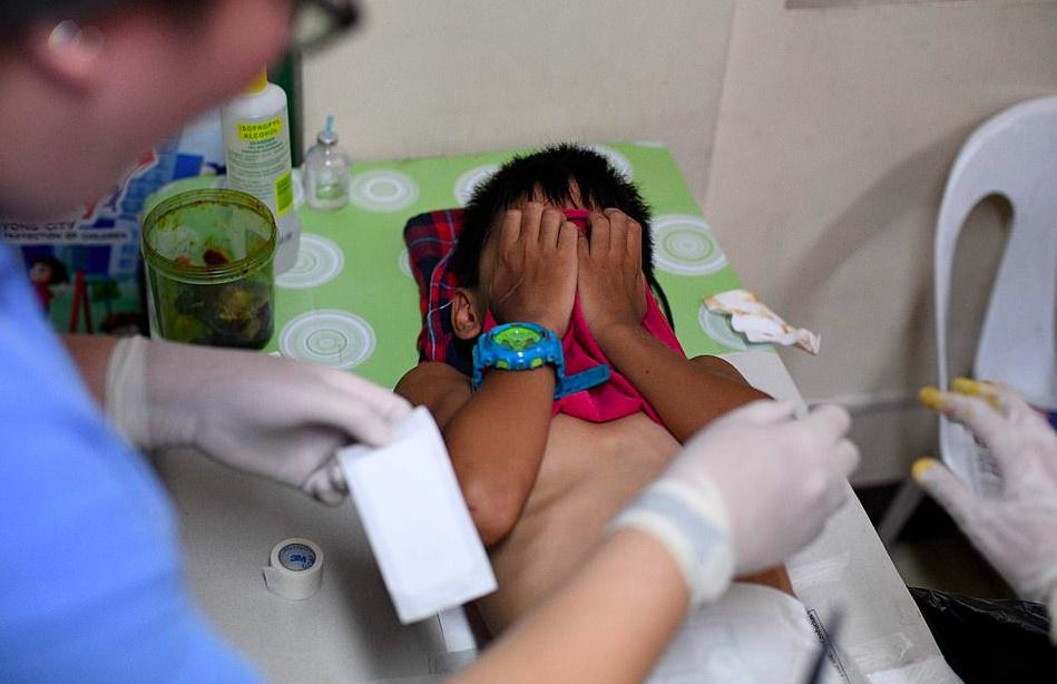 菲律宾青少年割礼图片