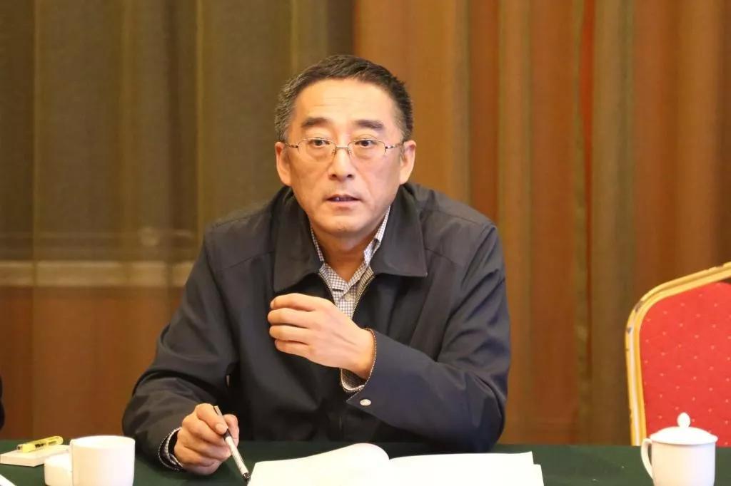 上任不足10月正厅级干部为这事承诺不如期完成我辞职