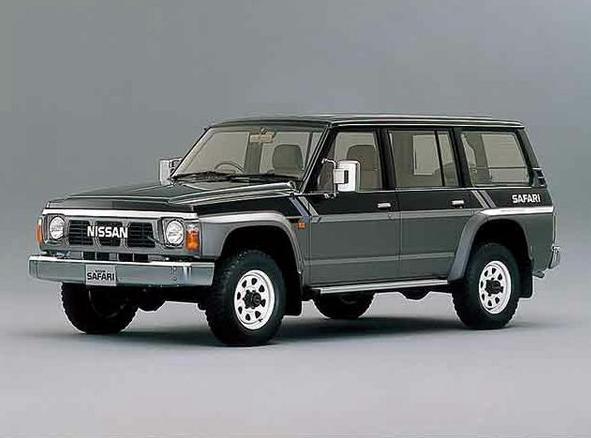 它是从上个世纪,丰田最出名的越野车兰德酷路泽分支出来的,在90年的