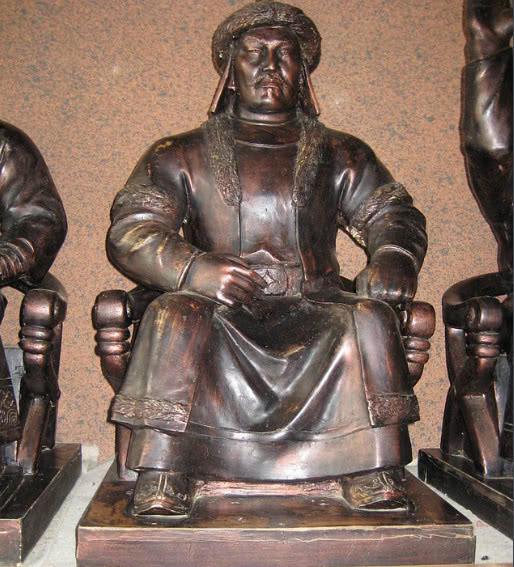 电视剧成吉思汗的主演巴森原来是成吉思汗后裔