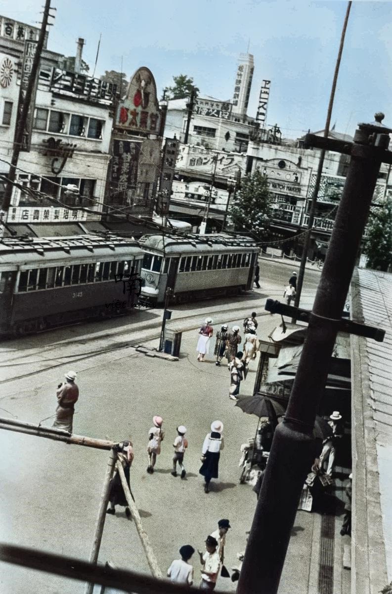 日本侵华前后东京上色老照片:街头日本女性很洋气,生活水平很高