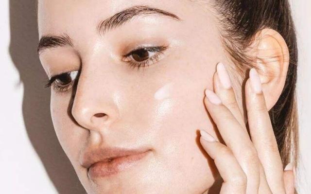 夏季皮肤补水都能怎么做这几个补水方法推荐