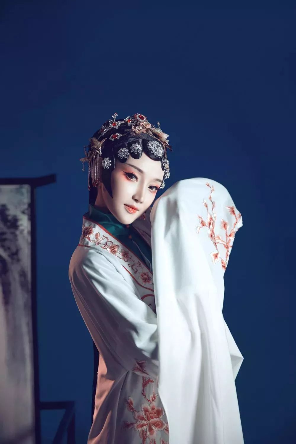 网红新宠古风写真馆收割一大波网红小仙女成为迷妹